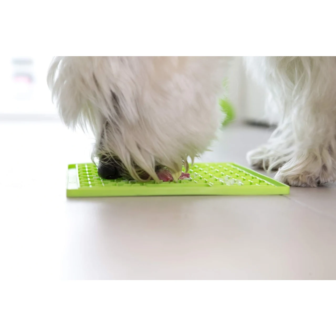 LickiMat Slikkemåtte 28 x 28 cm Grøn - aktiveringsmåtte til hunde